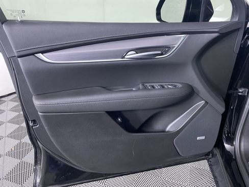 New 2026 Cadillac XT5 Luxury w/ LPO, Floor Liner Package image 11
