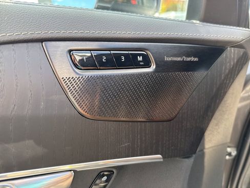 Used 2025 Volvo XC90 B6 Ultra image 14