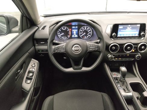 Used 2024 Nissan Sentra S FWD image 22