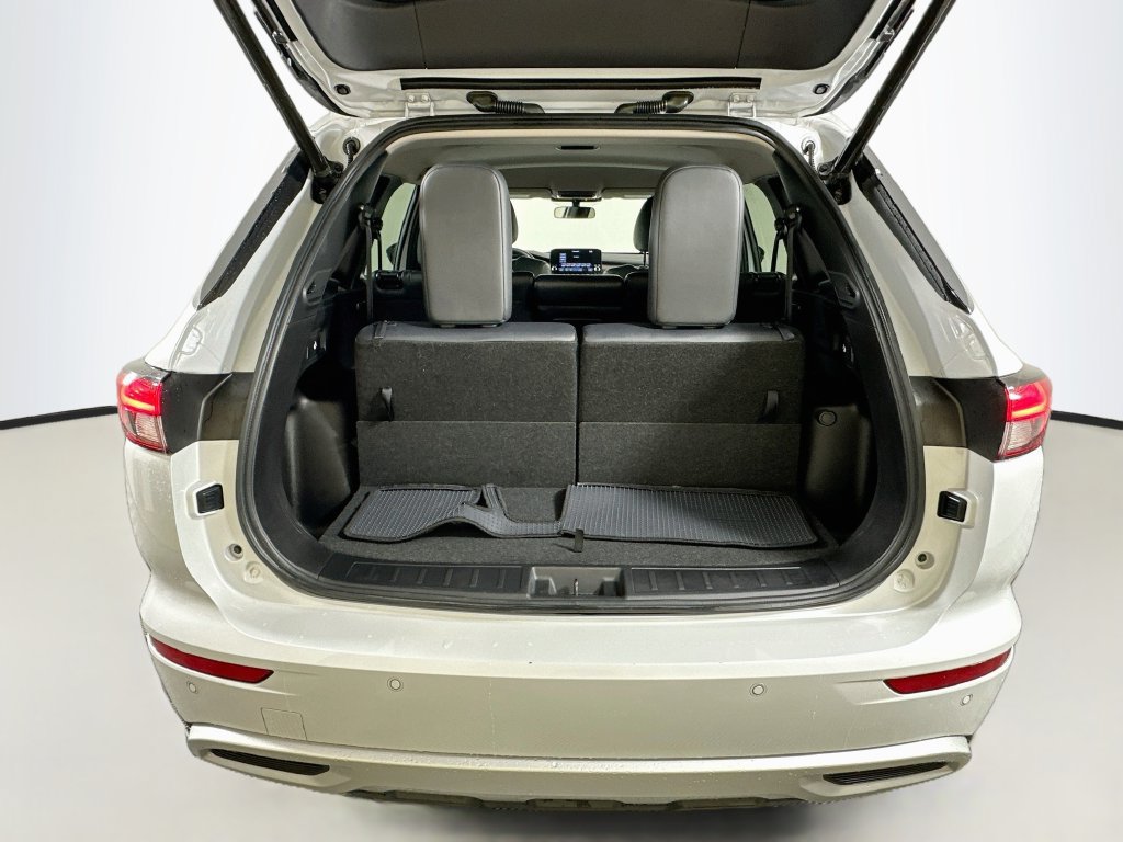 Used 2024 Mitsubishi Outlander SE AWD/4WD image 25