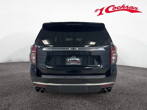 Certified 2024 Chevrolet Suburban Premier w/ Premium Package image 28