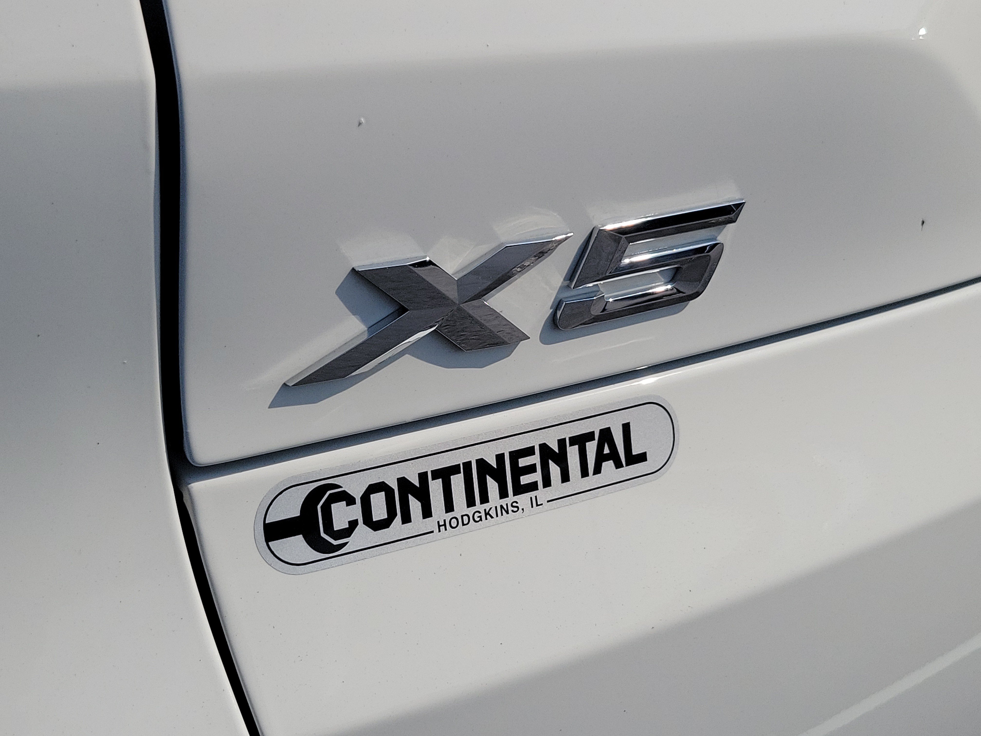 Used 2020 BMW X5 xDrive40i w/ Convenience Package AWD/4WD image 8