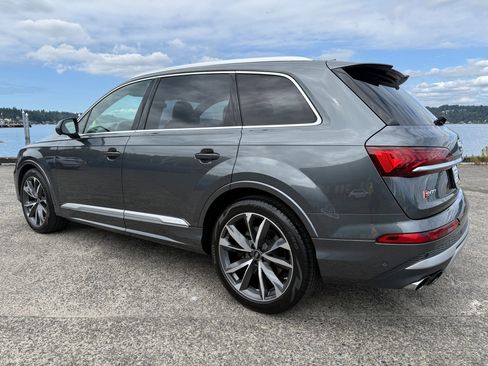 Used 2022 Audi SQ7 Prestige w/ Prestige Package image 5