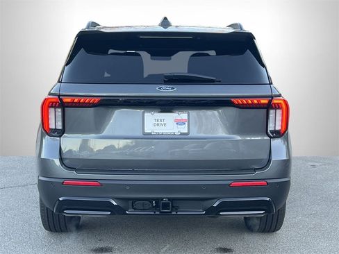 New 2026 Ford Explorer ST-Line w/ ST-Line Street Pack image 27