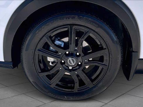 Used 2024 Nissan Kicks SR w/ SR Premium Package image 11