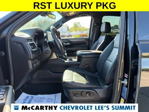 Used 2022 Chevrolet Suburban RST w/ Luxury Package AWD/4WD image 52