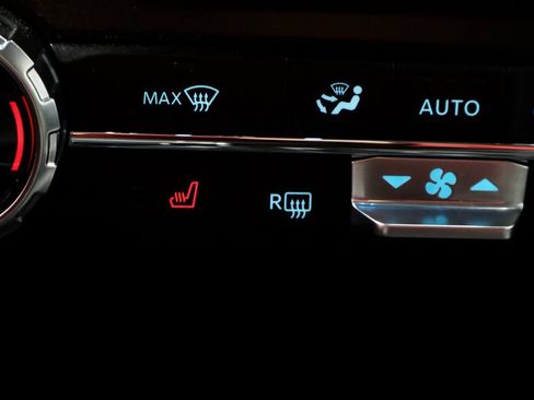 Certified 2024 Ford F150 Lightning XLT w/ Max Trailer Tow Package image 5