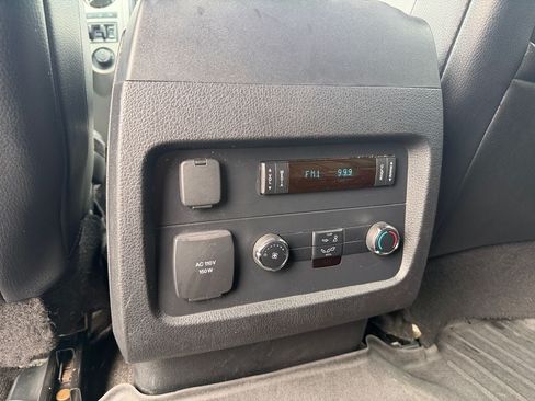 Used 2015 Ford Expedition EL XLT w/ Equipment Group 202A AWD/4WD image 32
