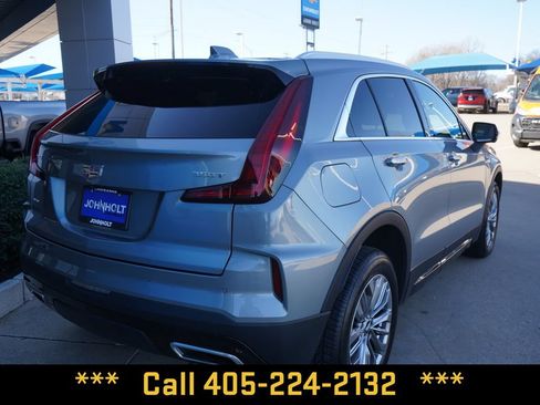 Used 2025 Cadillac XT4 Premium Luxury AWD/4WD image 10