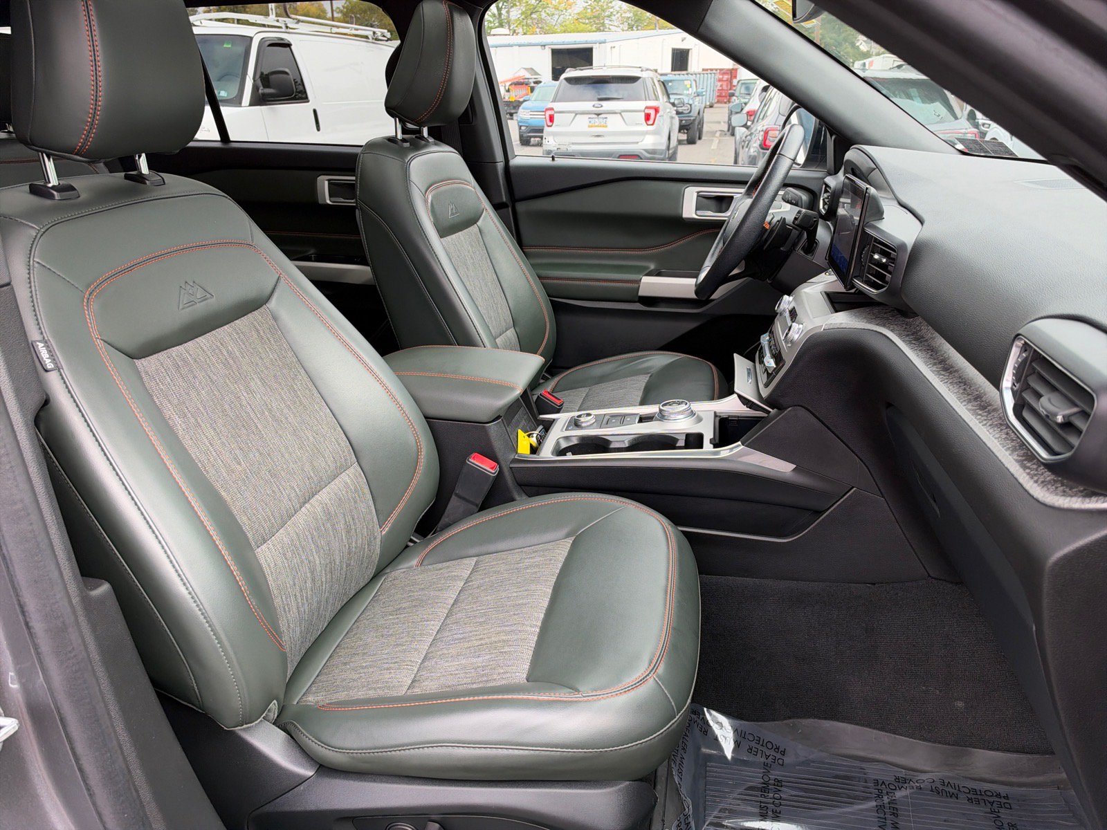 Certified 2022 Ford Explorer Timberline w/ Timberline Technology Package AWD/4WD image 19