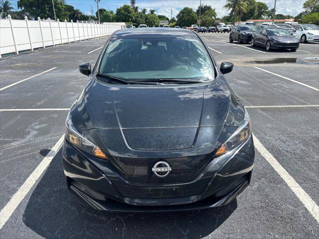 Used 2025 Nissan Leaf S FWD image 3