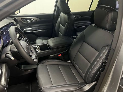 New 2026 Chevrolet Traverse LT w/ Midnight/Sport Edition image 25