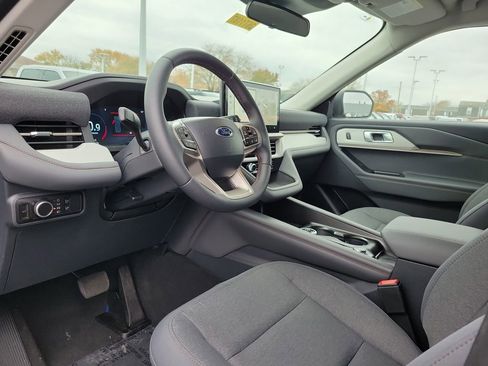 New 2026 Ford Explorer Active image 20