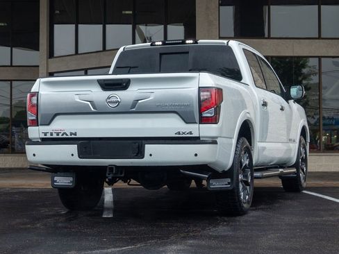 Used 2021 Nissan Titan Platinum Reserve w/ Moonroof Package image 5