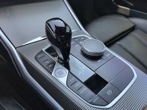 Used 2022 BMW 330e w/ M Sport Package RWD image 18