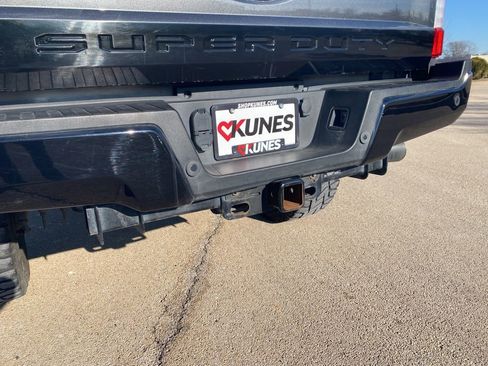 Used 2018 Ford F250 Lariat w/ Lariat Ultimate Package image 10