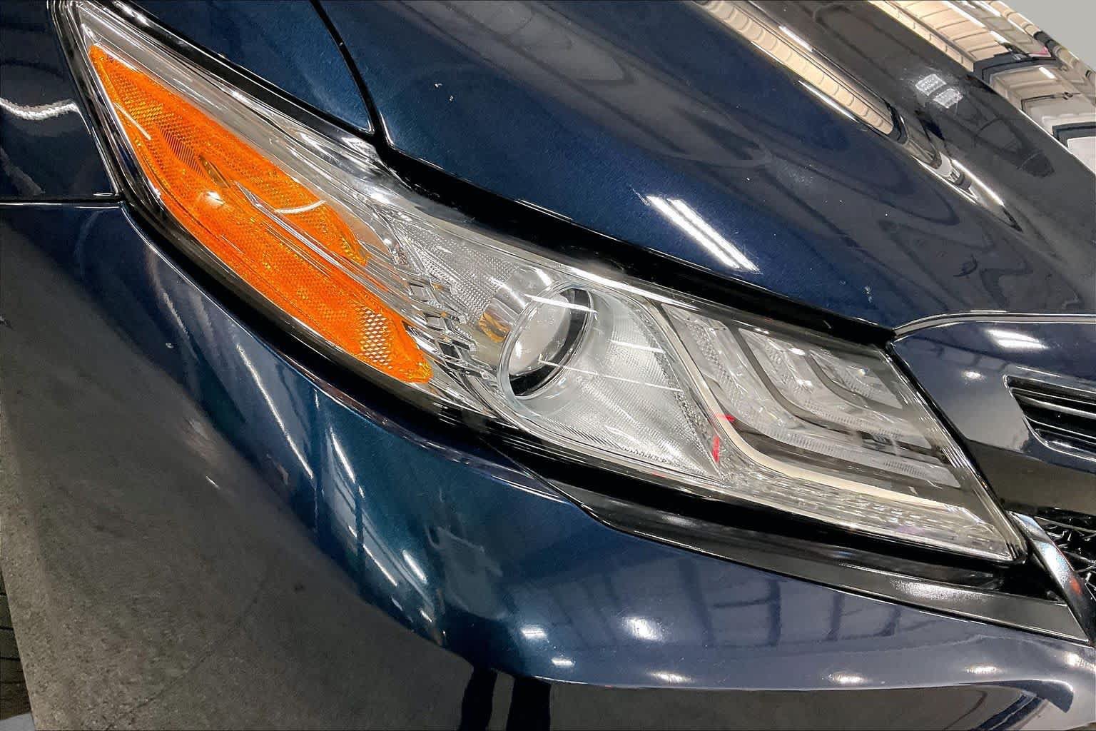 Used 2020 Toyota Camry XSE w/ Carpet Mat Package FWD image 27