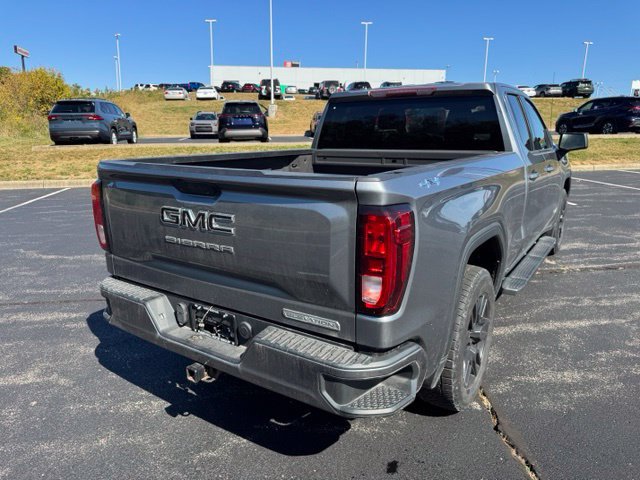 Used 2020 GMC Sierra 1500 Elevation w/ Elevation Value Package AWD/4WD image 3