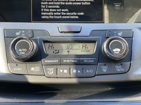 Used 2016 Honda Odyssey Touring image 14