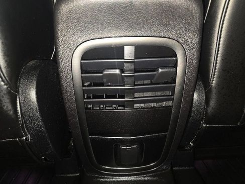 Used 2017 Lincoln MKC Select AWD/4WD image 38