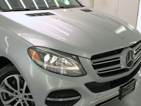 Used 2016 Mercedes-Benz GLE 350 w/ Premium Package image 18