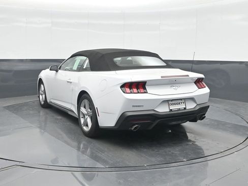 New 2026 Ford Mustang Premium image 20