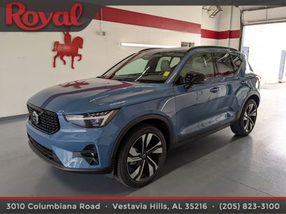 Used 2024 Volvo XC40 B5 Plus