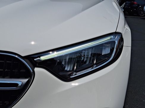 Certified 2023 Mercedes-Benz GLC 300 4MATIC image 9