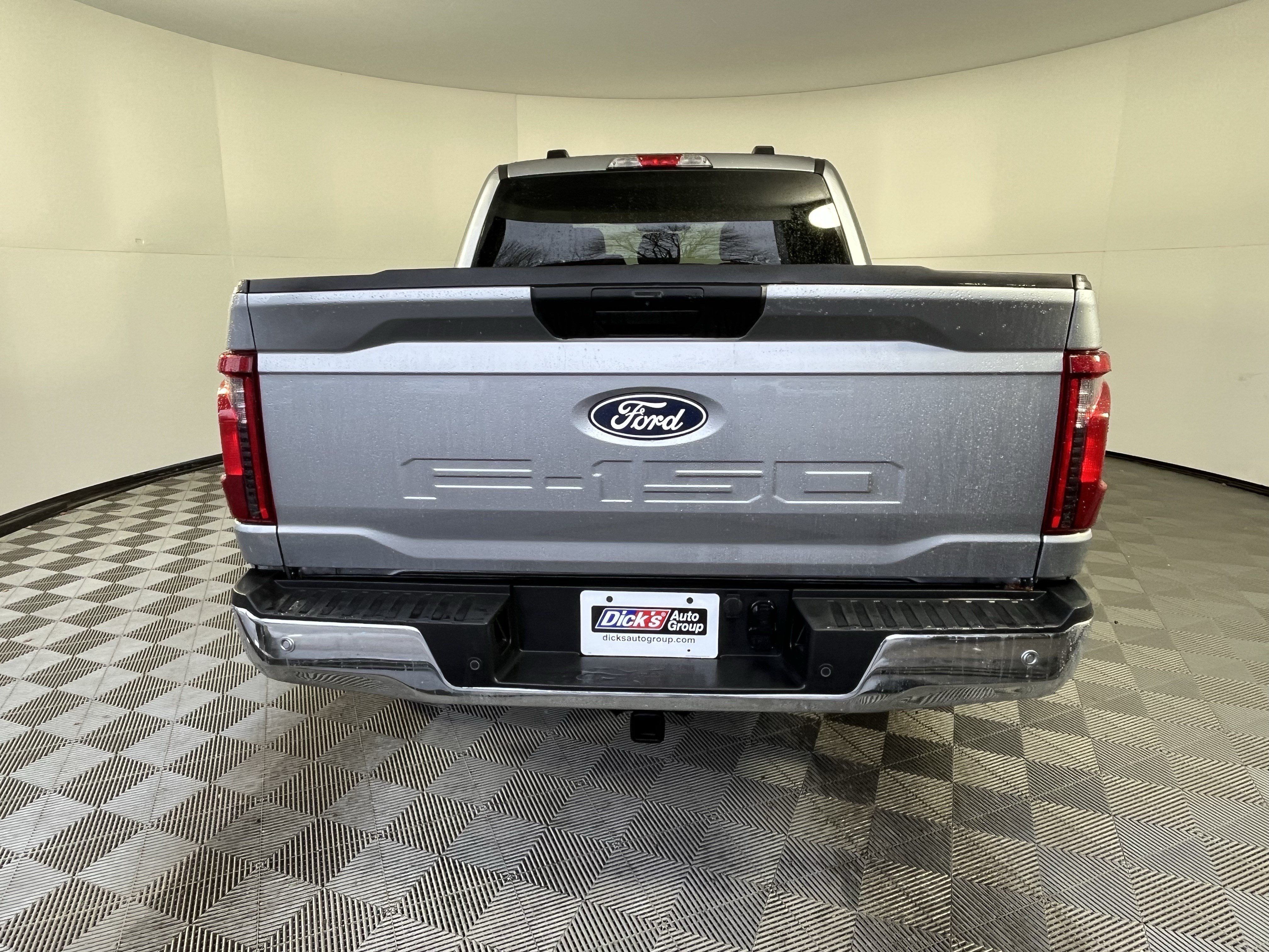 Used 2025 Ford F150 XLT w/ Equipment Group 301A Standard AWD/4WD image 4