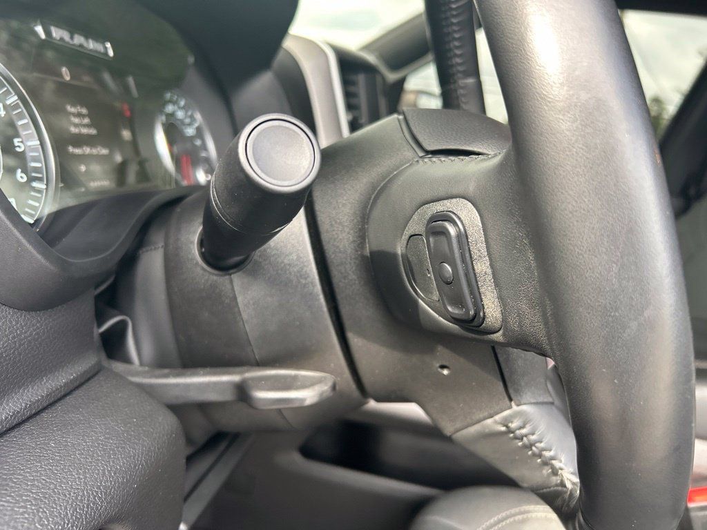 Used 2022 RAM 1500 Big Horn RWD image 36