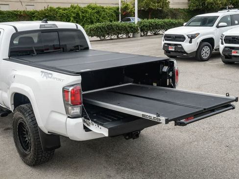 Used 2023 Toyota Tacoma TRD Sport RWD image 33