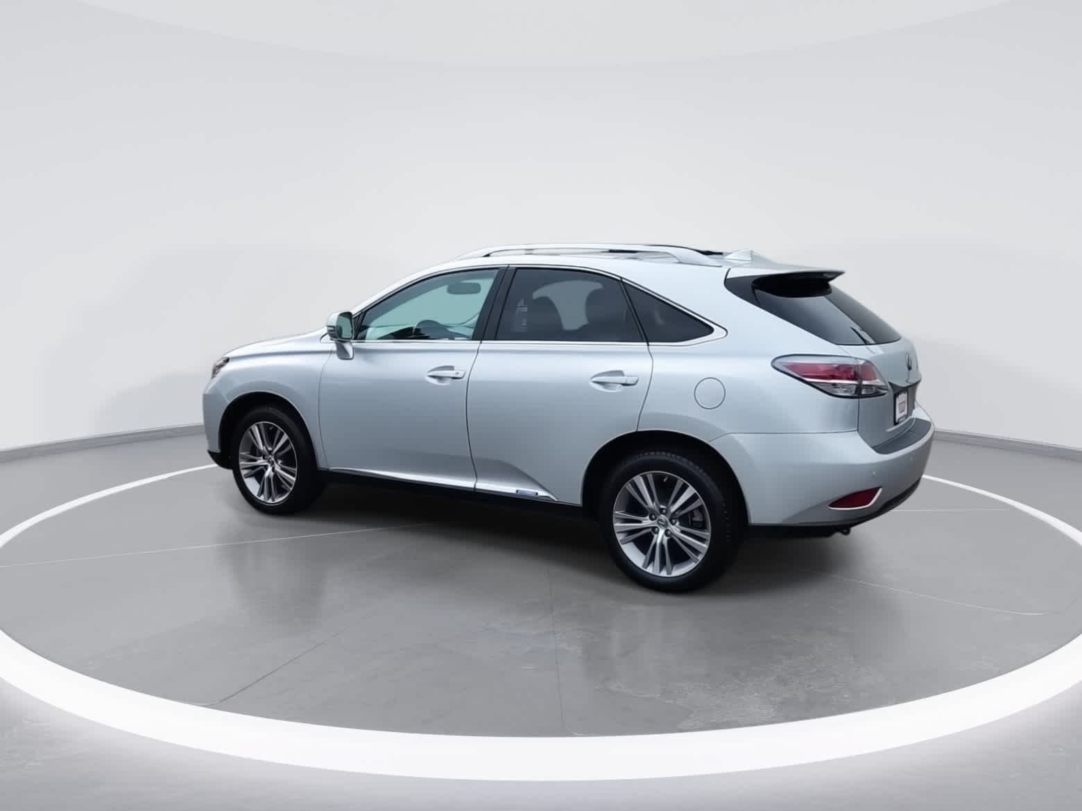 Used 2015 Lexus RX 450h AWD image 6