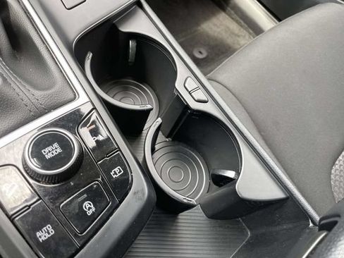 Certified 2024 Kia Sportage LX FWD image 30