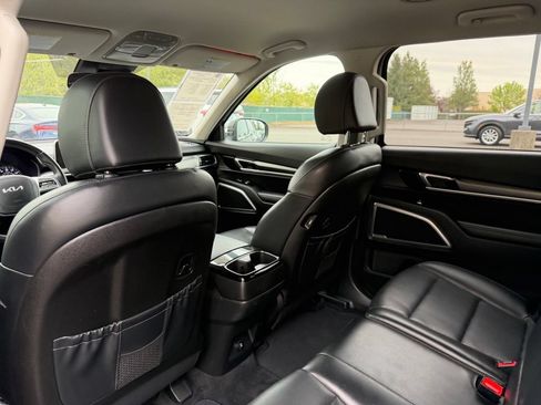 Used 2022 Kia Telluride LX AWD/4WD image 31