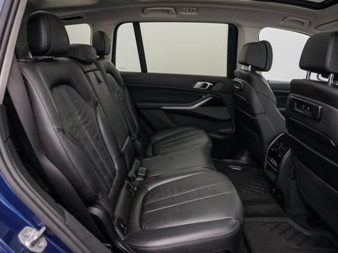 Used 2020 BMW X7 xDrive40i w/ Premium Package AWD/4WD image 27