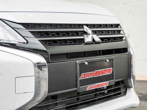 New 2024 Mitsubishi Mirage G4 ES image 10