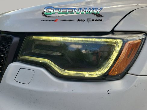 Used 2018 Jeep Grand Cherokee High Altitude RWD image 32