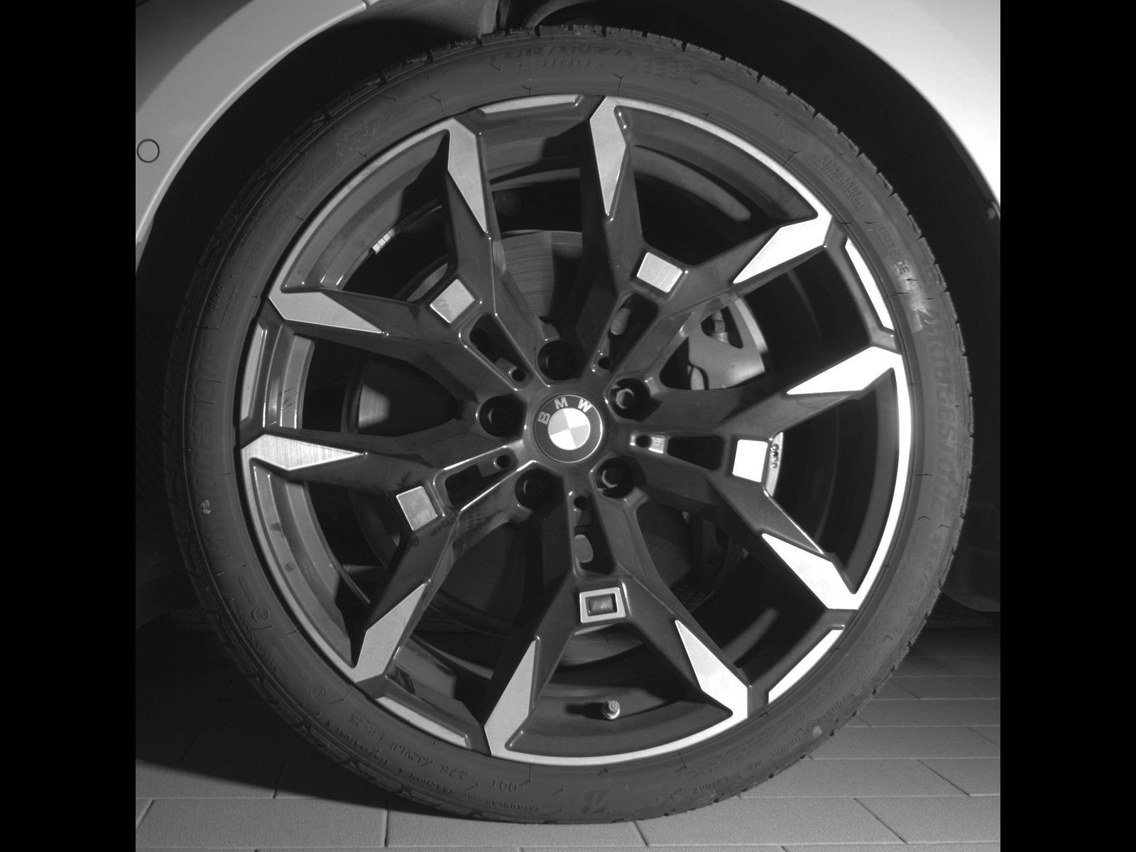Used 2025 BMW M340i Sedan RWD image 21