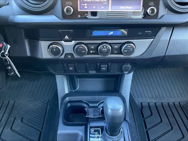 Used 2021 Toyota Tacoma SR AWD/4WD image 17