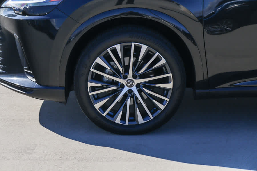 Certified 2023 Lexus RX 350 Premium Plus w/ Cold Area Package FWD image 11