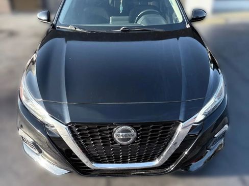 Used 2020 Nissan Altima 2.5 SR image 9