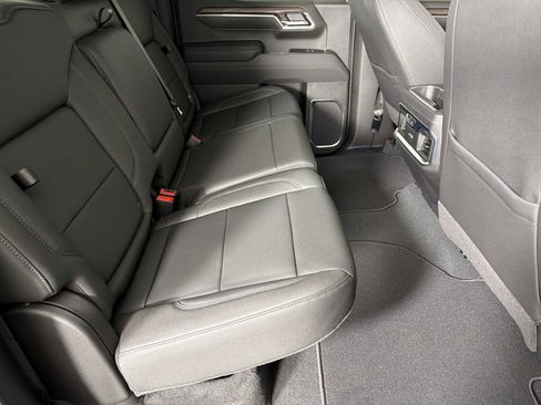 New 2026 GMC Sierra 1500 SLT w/ SLT Premium Plus Package image 26