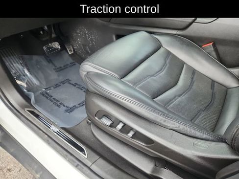 Used 2018 Cadillac XT5 Platinum image 20