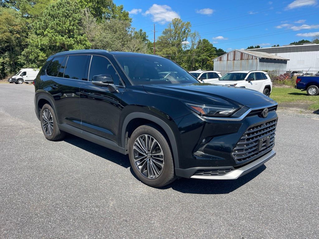 Used 2025 Toyota Grand Highlander AWD Hybrid image 7