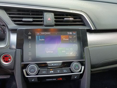 Used 2017 Honda Civic EX-T image 18