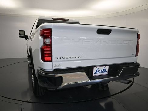 Used 2025 Chevrolet Silverado 2500 LT w/ Convenience Package AWD/4WD image 24