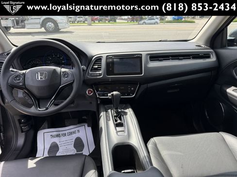 Used 2017 Honda HR-V EX-L image 14