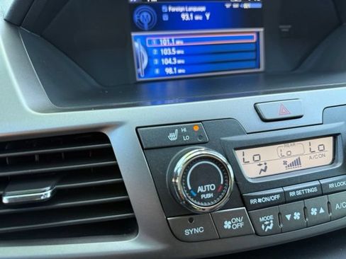 Used 2015 Honda Odyssey EX-L image 16