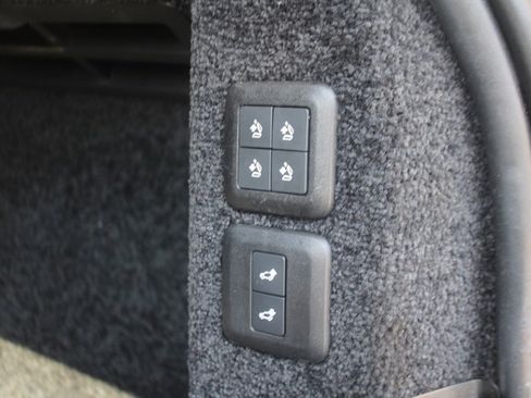 Used 2021 Land Rover Range Rover Westminster Edition image 40