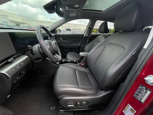 Used 2024 Hyundai Kona Limited AWD/4WD image 26